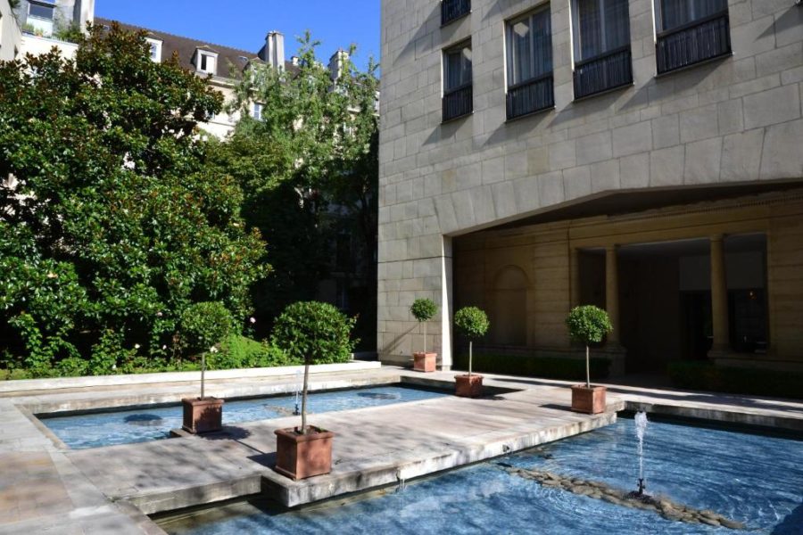 exterieur chambre d'hote avec jacuzzi privatif marais