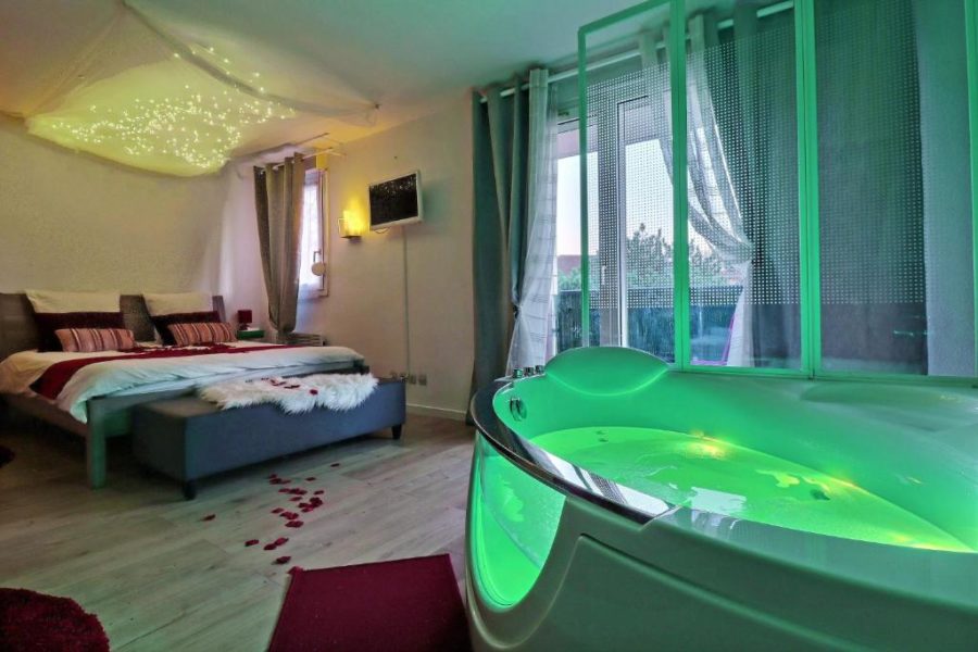 Jacuzzi Nuit Romantique avec Jacuzzi Toulouse