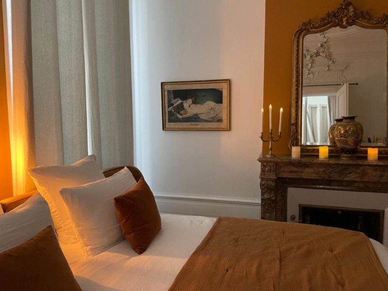 Chambre _ Maison Marie-Astrid, Suite avec Balnéo privée _