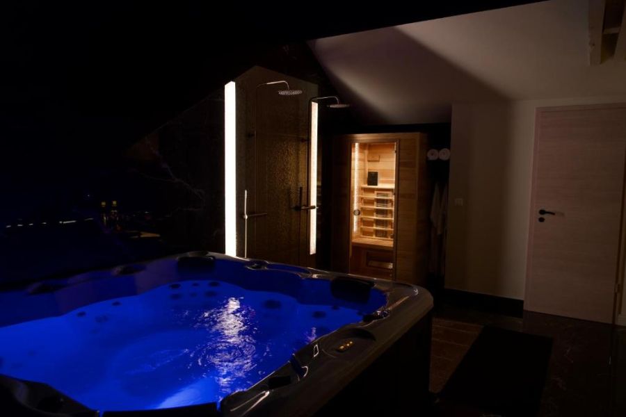 Magnifique Villa le89golden jacuzzi et sauna privatif (2)