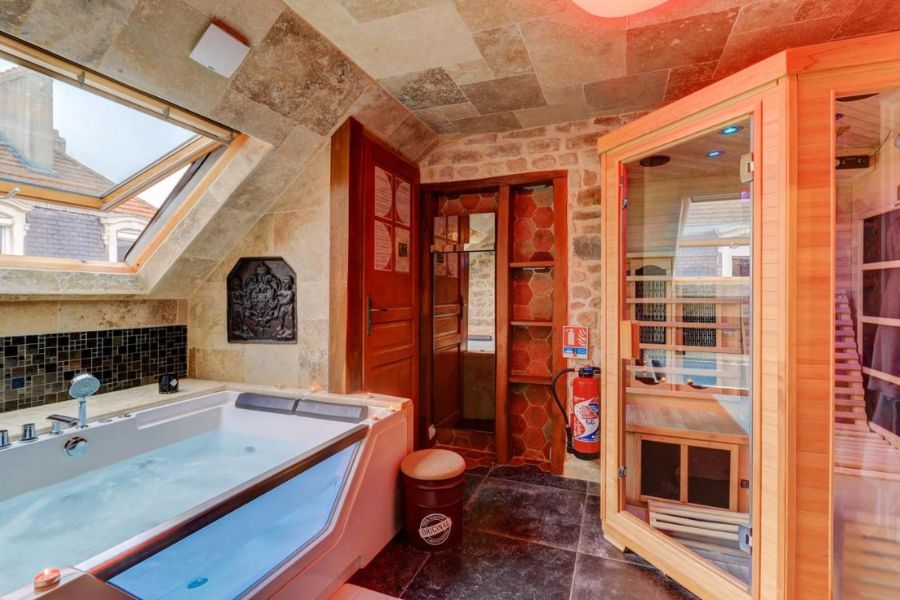 SOUS MON TOI Topdestination-Dijon - Sauna & jacuzzi - Classé 4 étoiles (2)